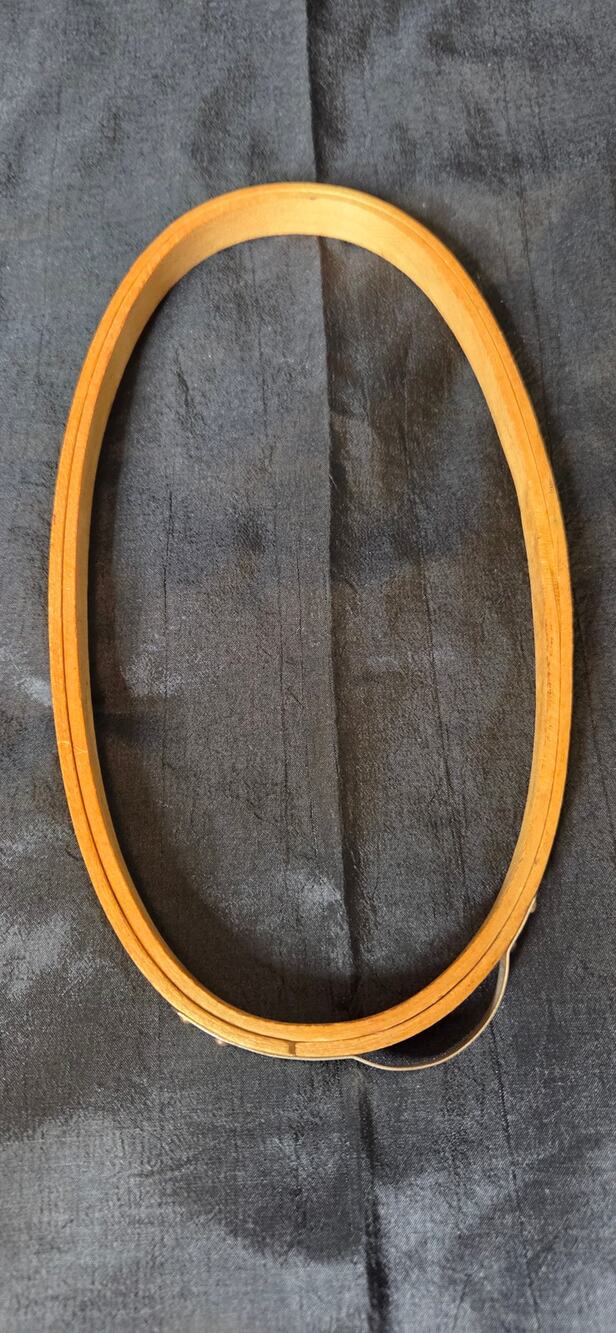 Vtg Princess Oval Embroidery Hoop